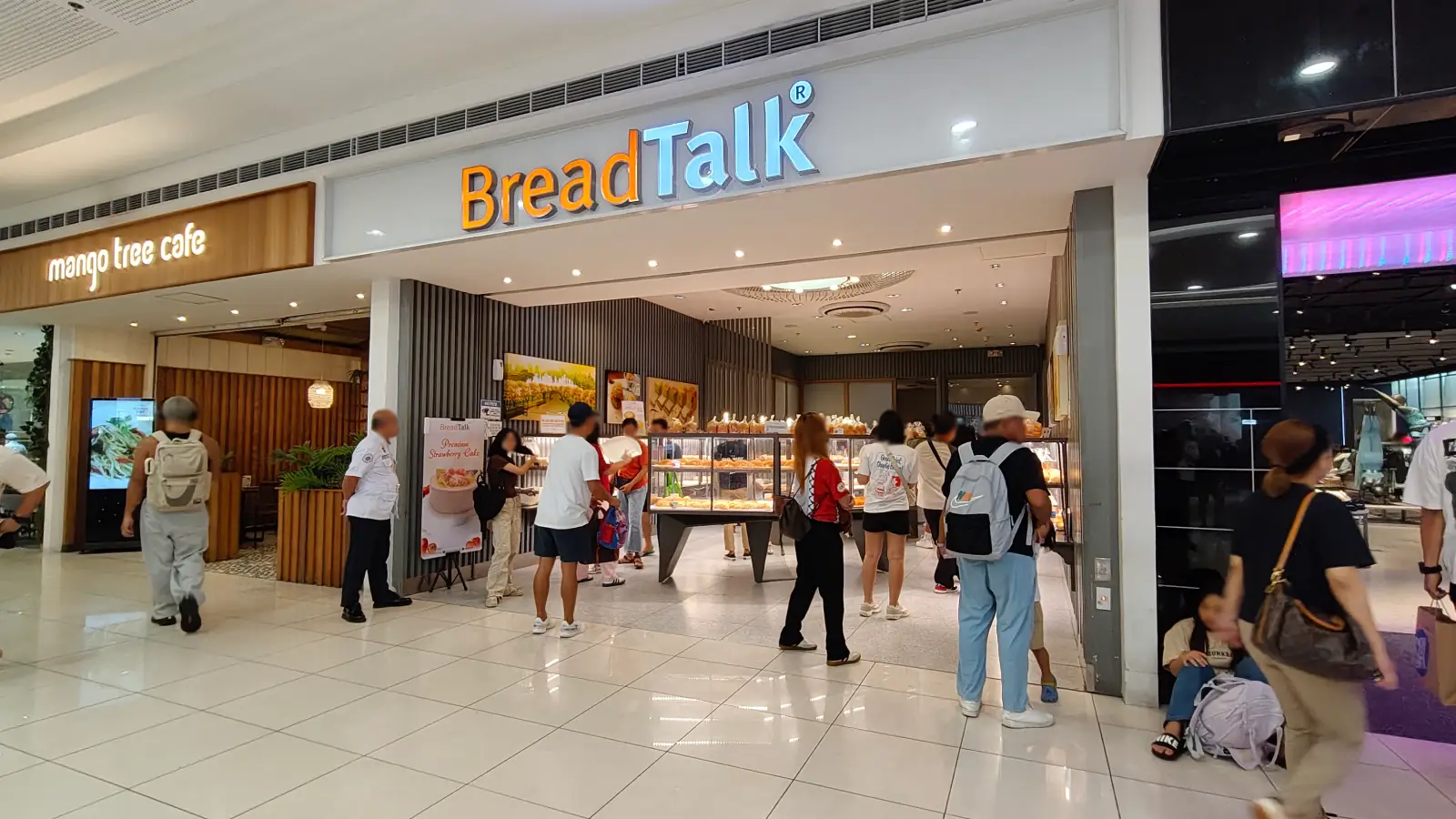 BREADTALK in SM City North EDSA